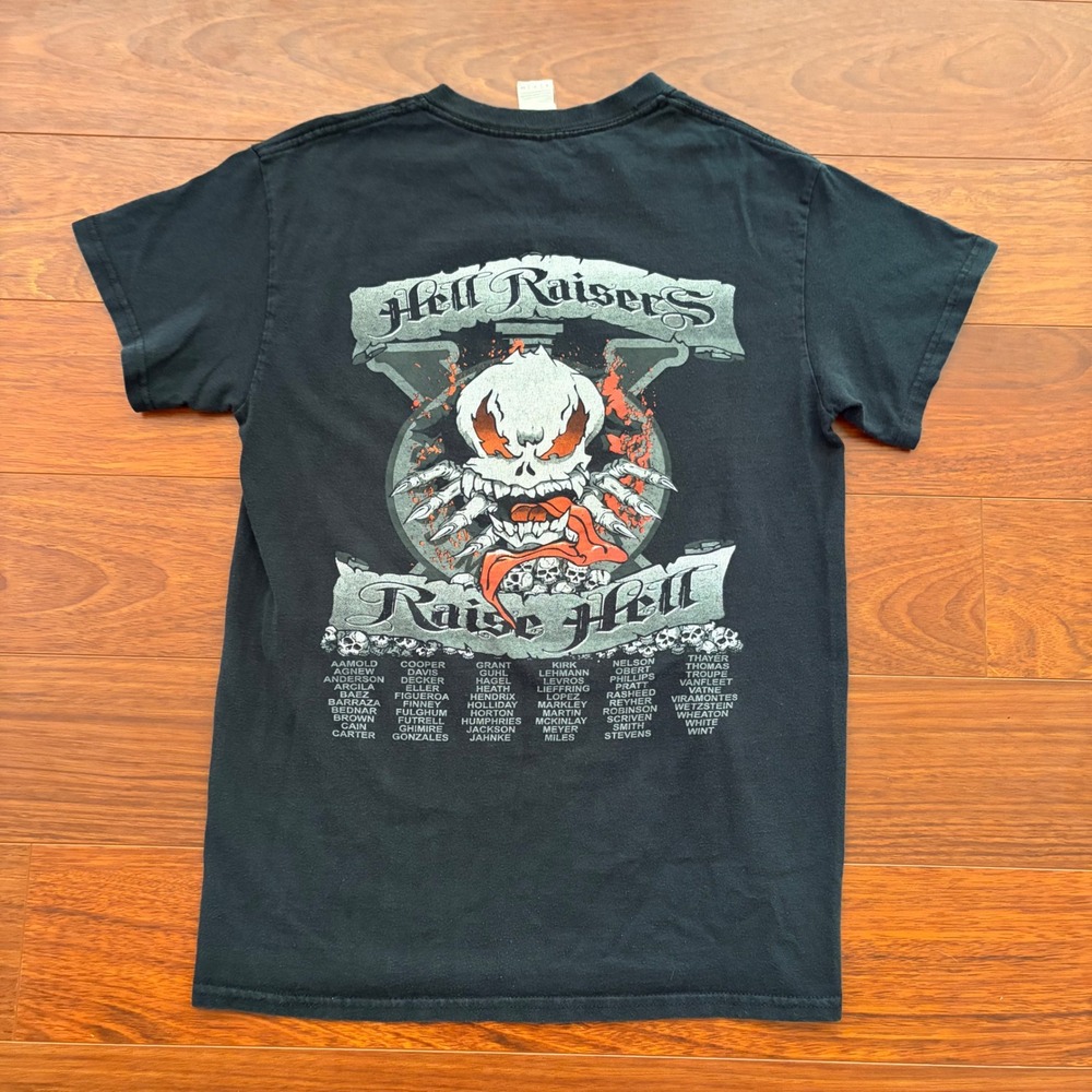 Y2K Mens Hell Raisers Skull Flame T-Shirt Grunge Skater Small Black Double Sided